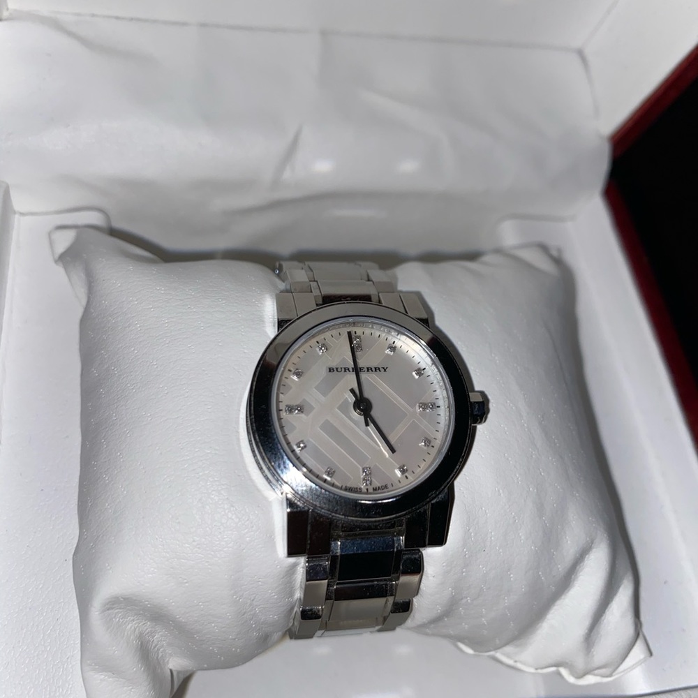 Burberry Mother of Pearl Watch - Picture 3 of 6
